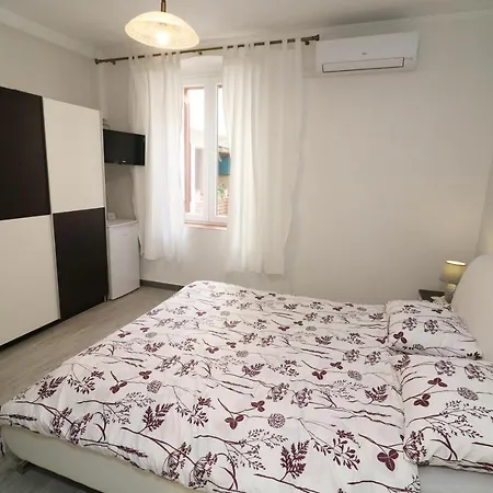 Guest house Old Town Rooms And Apartment Porec