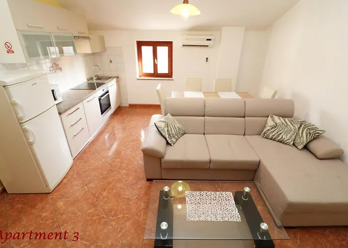 Old Town Rooms And Apartment Guest house Porec